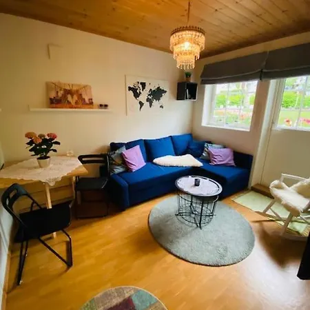 Praktisk Med Gratis Parkering Sentralt Apartment Tromso