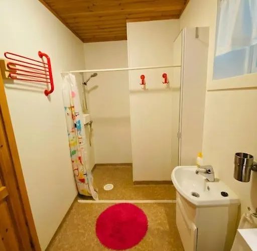 Praktisk Med Gratis Parkering Sentralt Apartament Tromsø